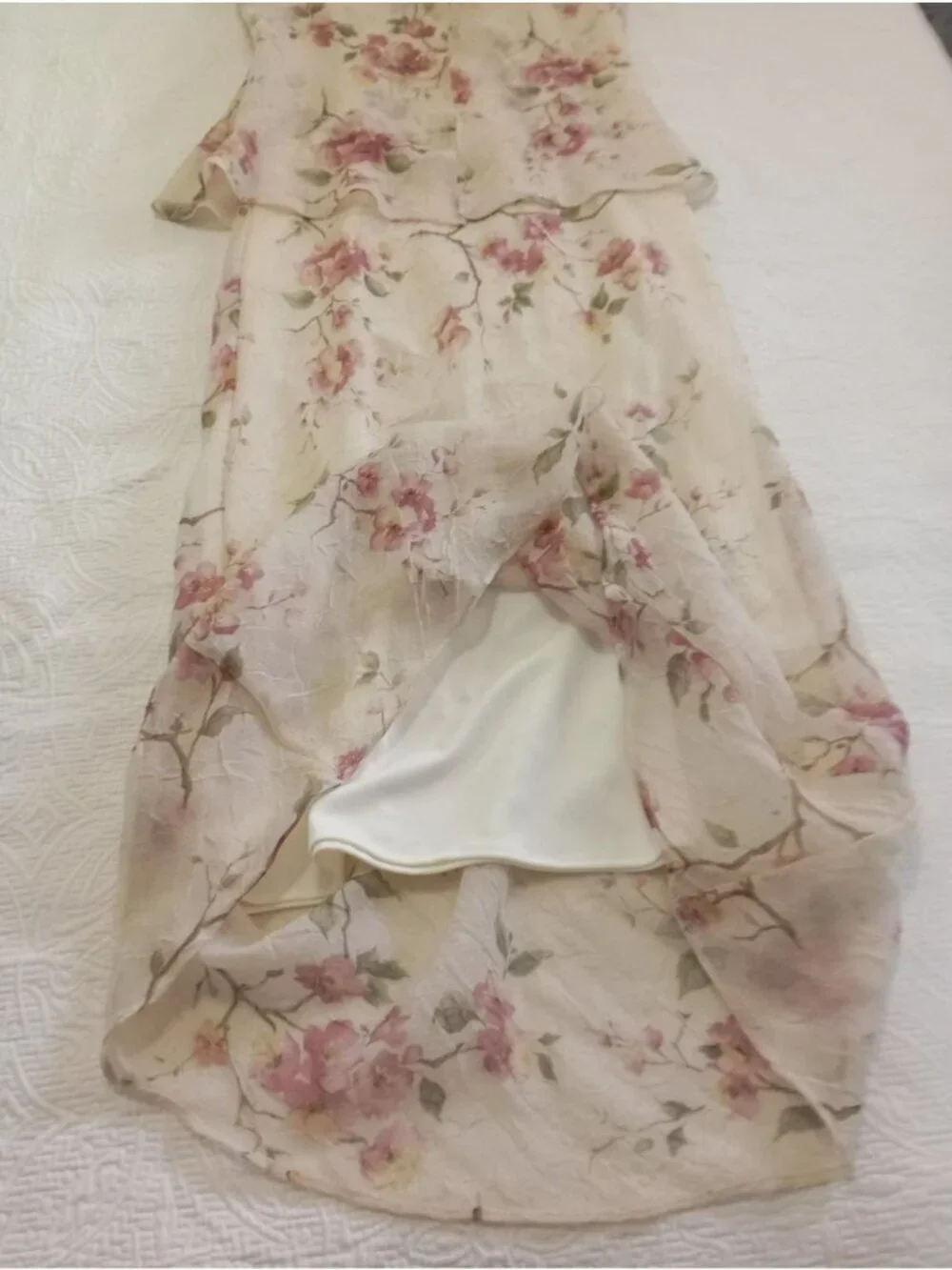 Jessica Howard Floral Print Dress Short Sleeve Size 10 Beige Pink Maxi